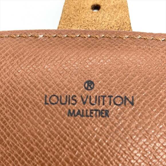 LOUIS VUITTON Authentic Brown Monogram Canvas Shoulder Bag - Picture 16 of 16